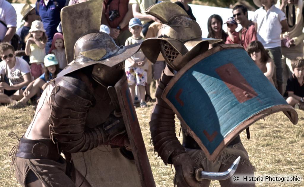 Les Arverniales 2015 - Gladiateurs - ACTA - Historia Photographie 065.jpg